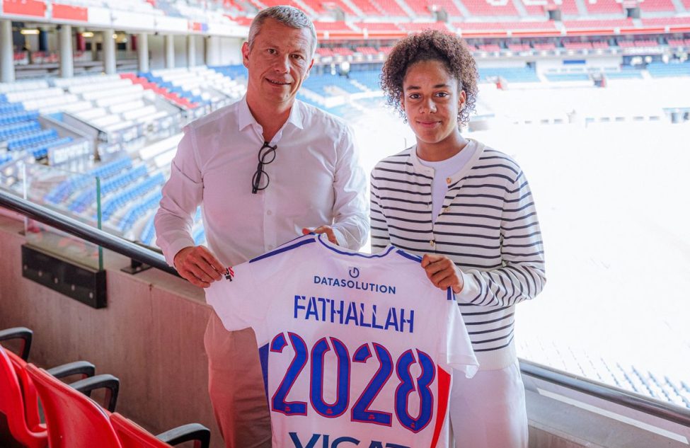 Maïssa Fathallah signe son premier contrat professionnel avec OL Lyonnes !