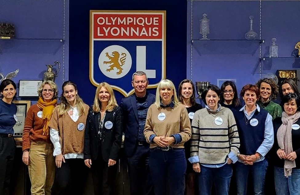 L’OL Féminin et l’équipe des Lyonnes unissent leurs forces
