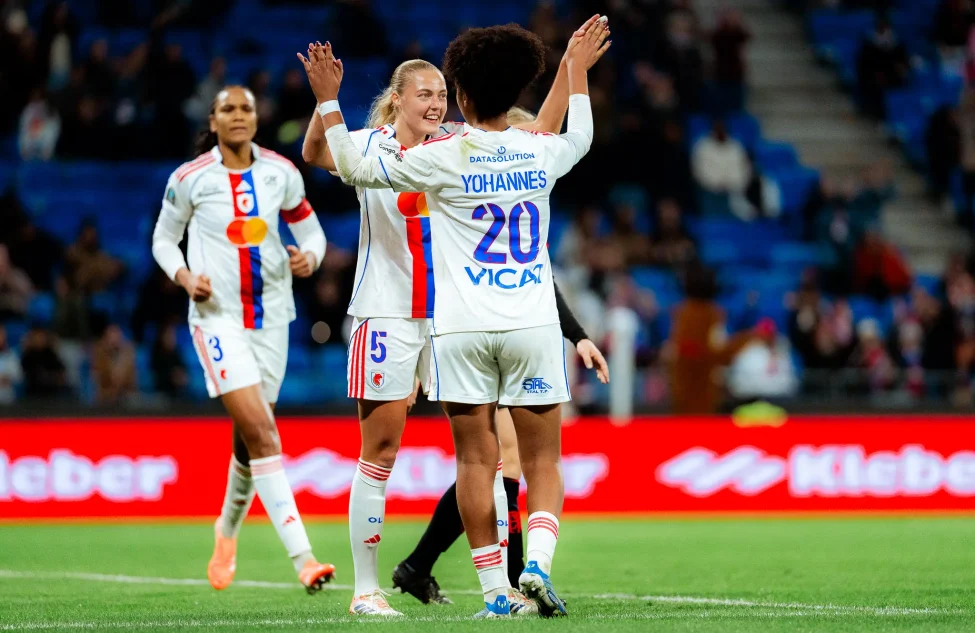 J11 : OL Lyonnes - FC Fleury 91 (3-0)