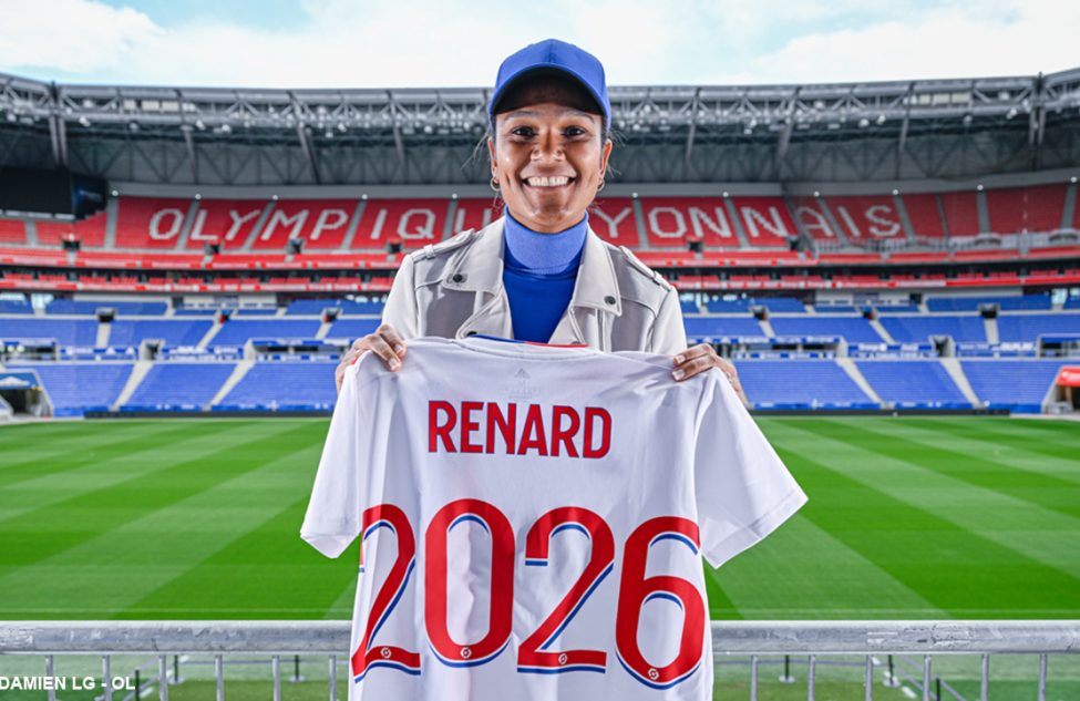 Captain Wendie Renard extends her contract with OL until 2026