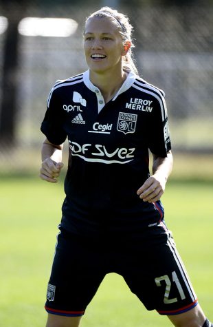 Lara  Dickenmann
