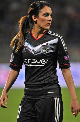 Louisa  Necib