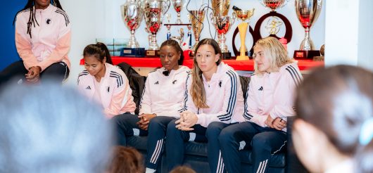 L'équipe pro en visite à l'Academy