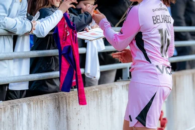 Féerine Belhadj & les supporters
