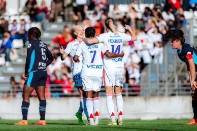 Vicki Becho, Ada Hegerberg, Sofie Svava