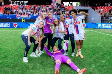 Inès Benyahia, Jule Brand, Lou Marchal, Romane Rafalski, Maïssa Fathallah, Lily Yohannes & Féerine Belhadj