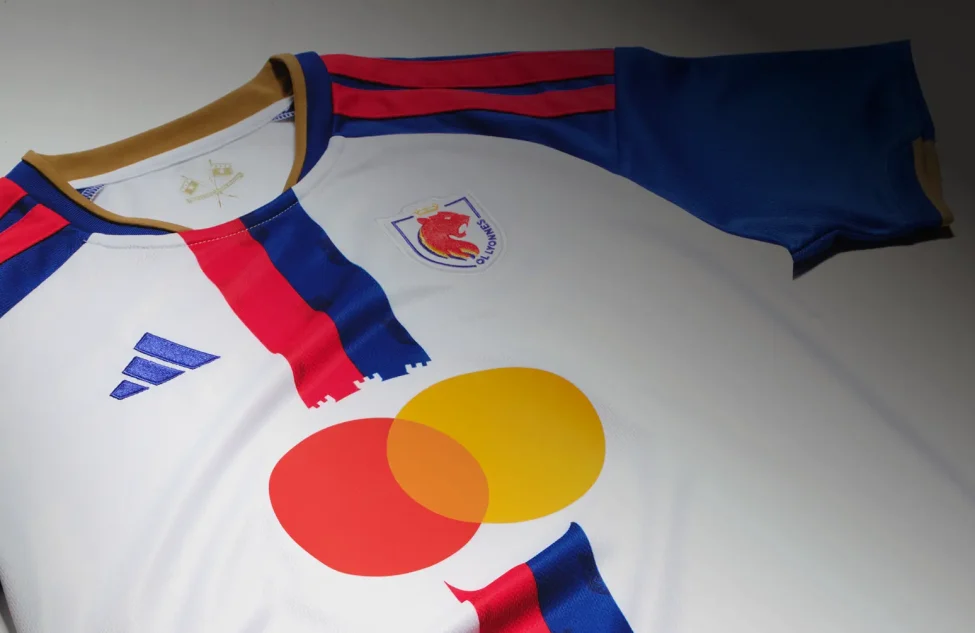 adidas, l’Olympique Lyonnais et OL Lyonnes dévoilent les maillots domicile pour la saison 2026-27