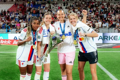 Ashley Lawrence, Damaris Egurrola, Christiane Endler & Ada Hegerberg