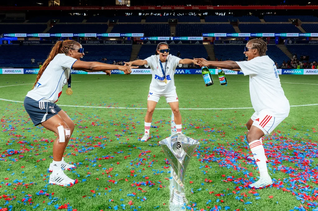 Kadidiatou Diani, Alice Sombath & Vicki Becho