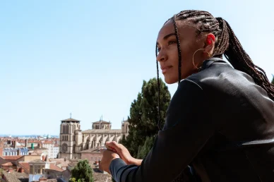 Salma Paralluelo