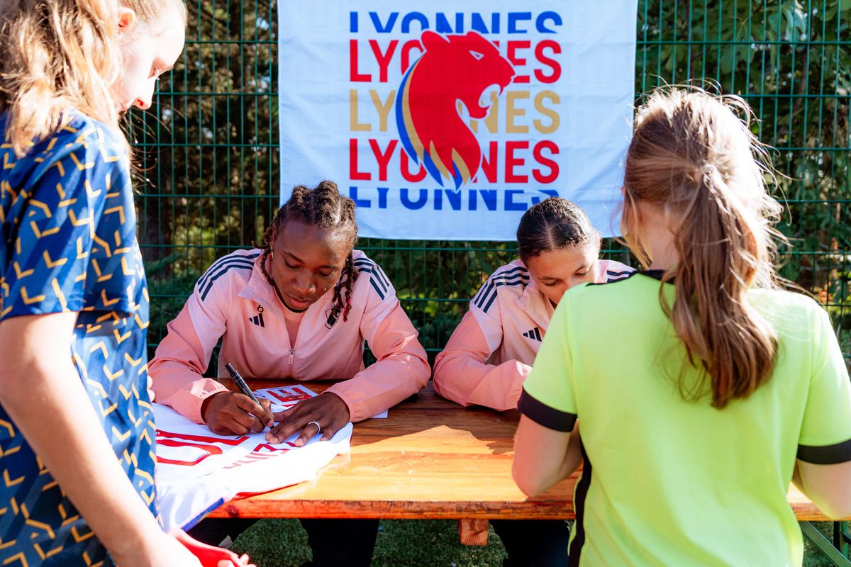 Inspirer la génération de demain : OL Lyonnes en visite à Caluire !