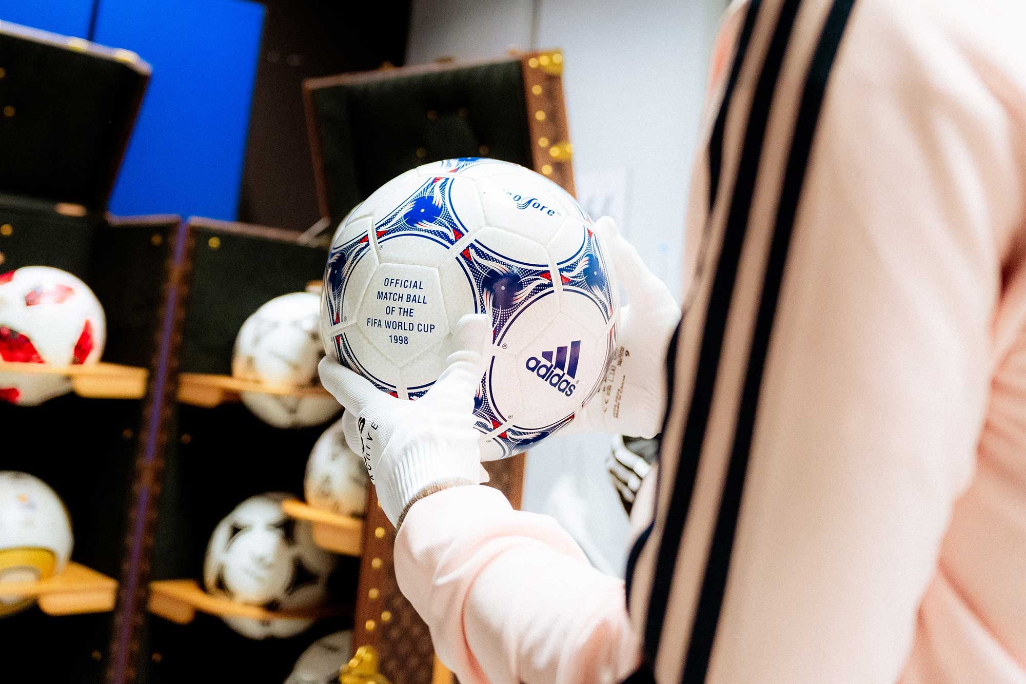 Journal de stage : Visite des archives adidas avec Tiane Endler